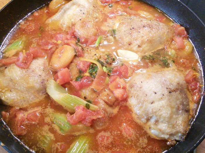 Курица с помидорами по-гречески