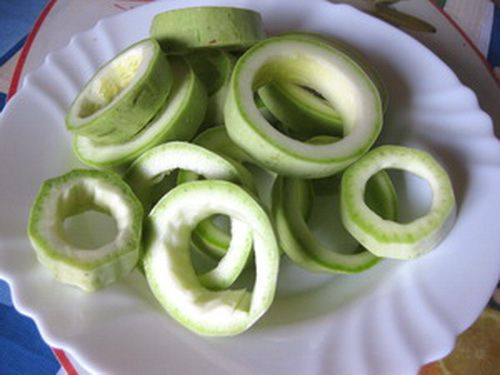 Оладьи в кабачковых кольцах