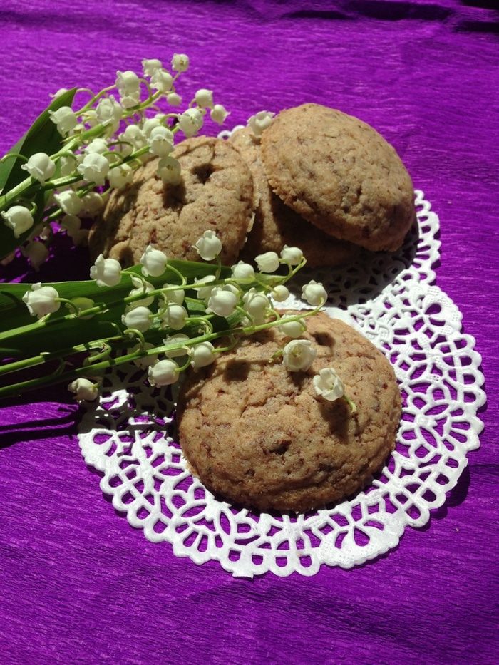 Песочное печенье с шоколадом на крахмале