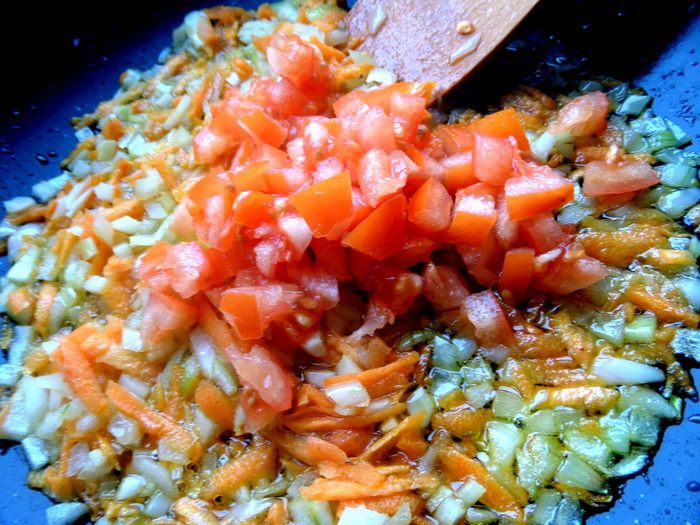 Куриные ножки в домашней аджике