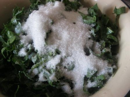 Сдобная &amp;quot;Улитка&amp;quot; с щавелем