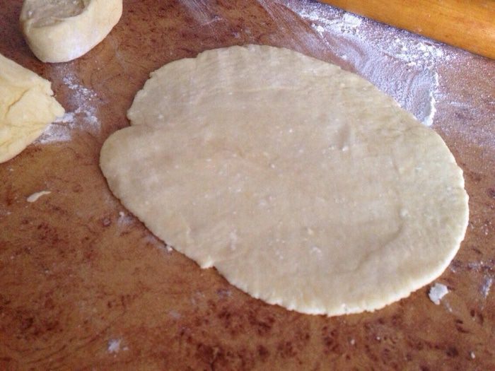 Клубничные галеты из творожного теста