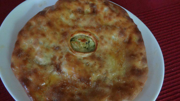 Осетинские пироги с двумя видами начинки