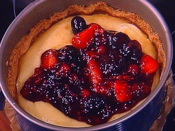 Летний ягодный тарт и ягодный сорбе