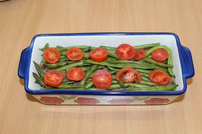 Макаронная запеканка с фасолью
