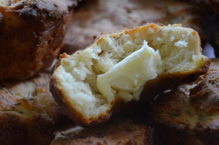 Булочки сметанные с тимьяном