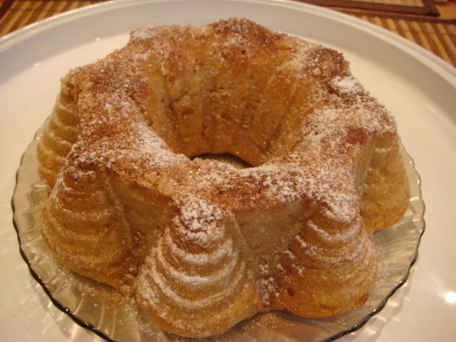 Пирог без яиц с яблочным пюре