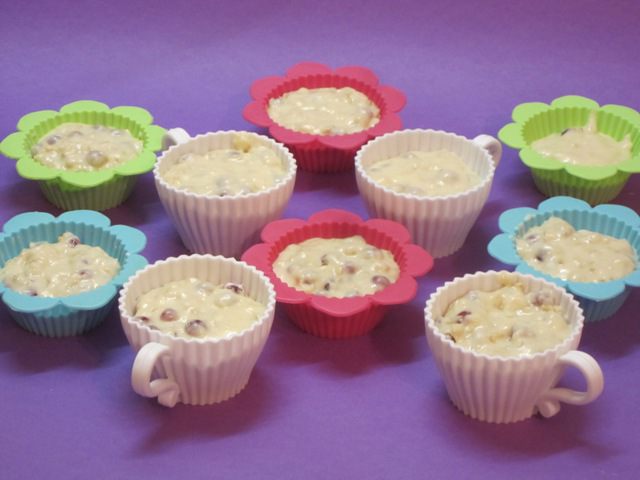 Смородиновые маффины с безе