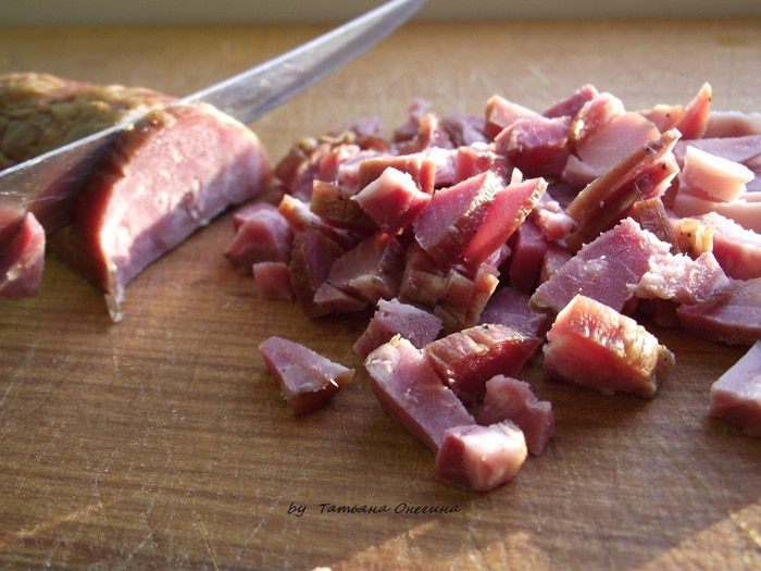 Окрошка на кефире - легкий холодный суп