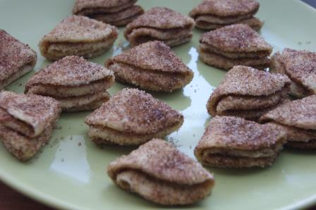 Творожное печенье с корицей