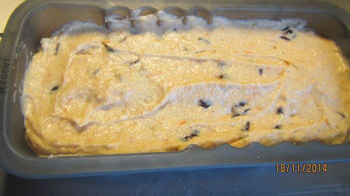 Тыквенно-апельсиновый кекс с клюквой