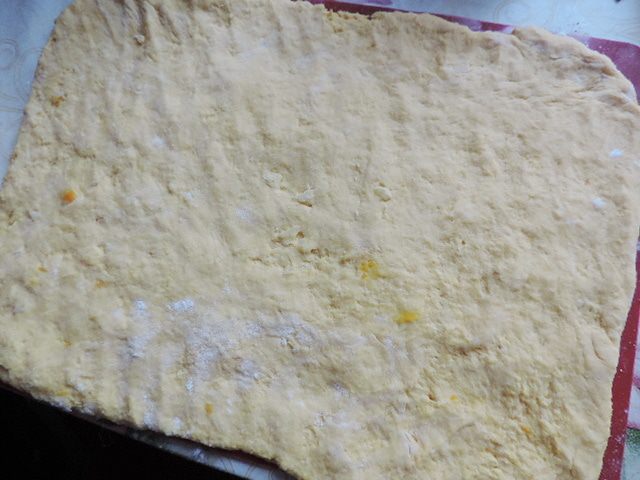 Картофельно-тыквенный рулет с вешенками