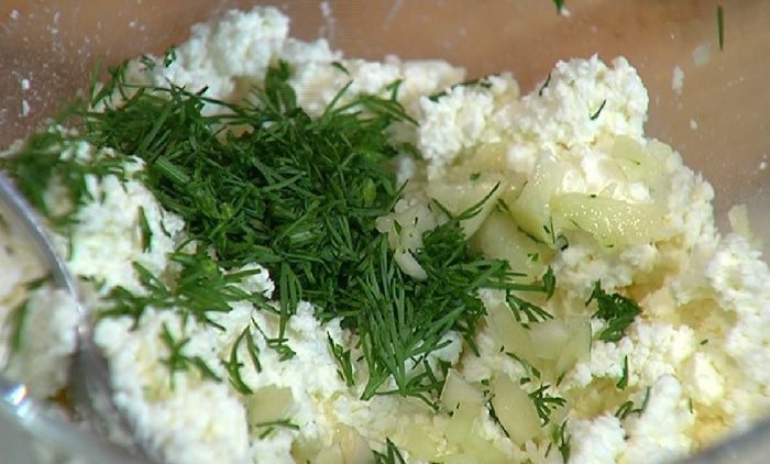 Цукини, фаршированные творогом и сливочным сыром 