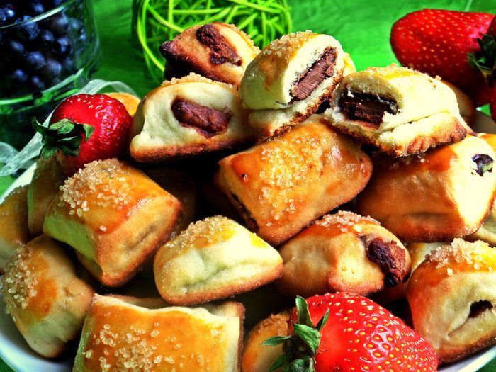 Сметанное печенье с шоколадом и черникой (без яиц)