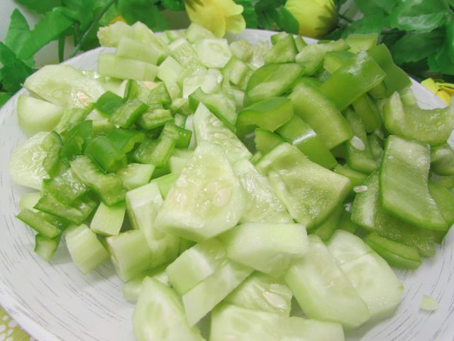 Холодный суп-пюре &amp;quot;Зеленый микс&amp;quot;