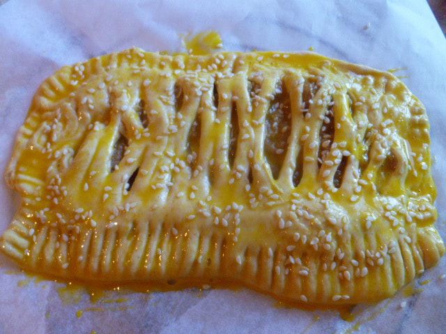 Быстрое слоеное тесто на закваске