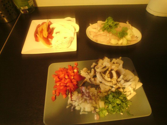 Котлеты из путассу с рисом и овощами