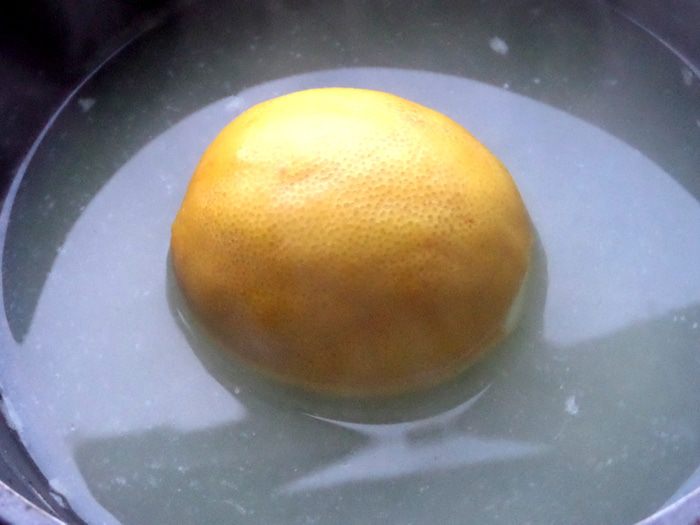 Ватрушка под мармеладом из хурмы