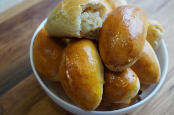 Пирожки с квашеной капустой