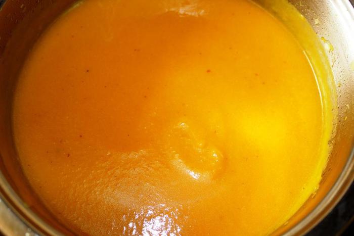 Тыквенный суп-пюре с миндальным ароматом