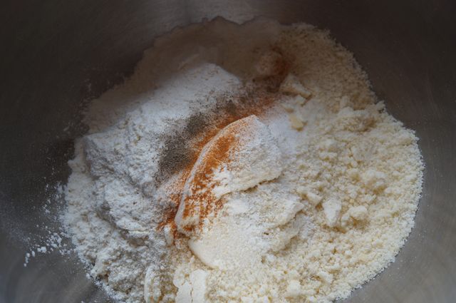 Печенье пикантное с козьим сыром