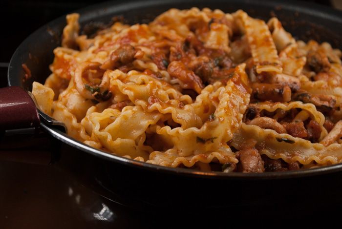 Мафальдине, запеченные в фольге 