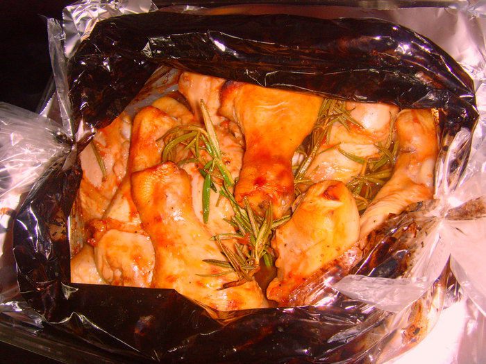 Куриные голени с розмарином