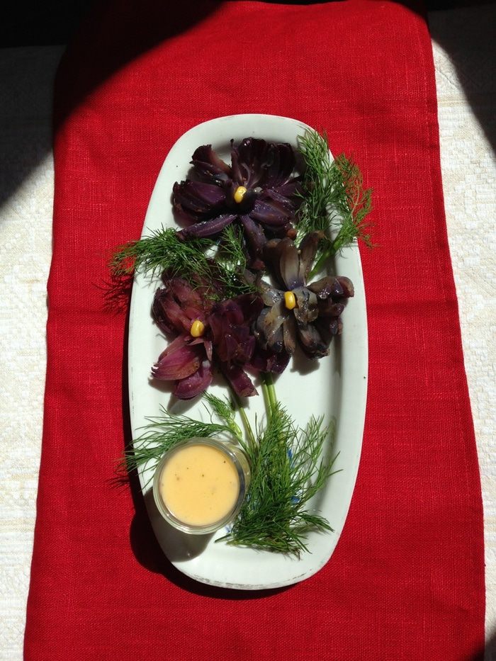 Закуска &amp;quot;Пряные цветы из лука с сырным соусом&amp;quot; 