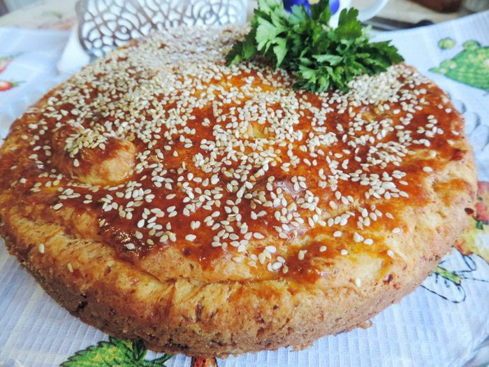 Творожный пирог с брокколи и сырной начинкой