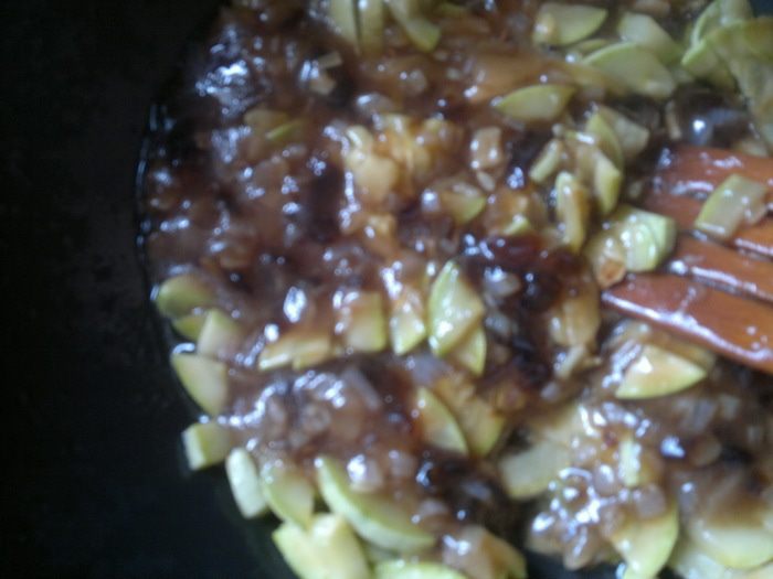 Кабачки с яблоками 