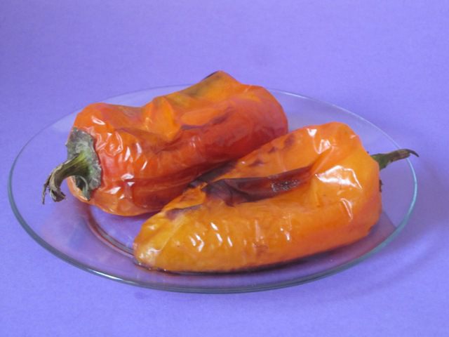 Салат из баклажанов с сыром