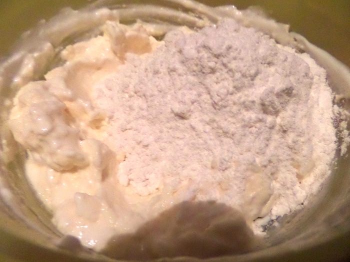 Рогалики с арахисовой пастой