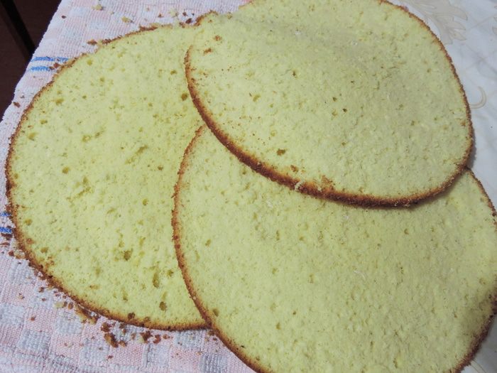 Бисквитный торт со сметанным кремом и малиновым курдом &amp;quot;Восторг&amp;quot;