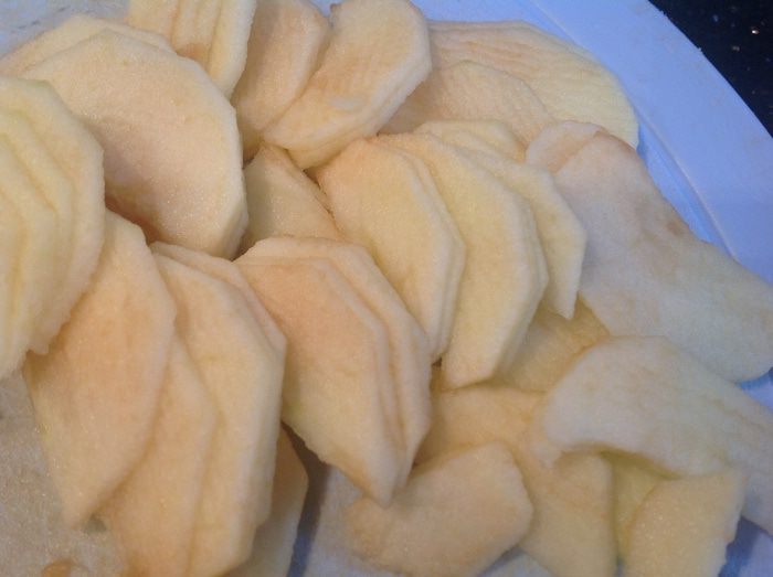 Блины с припеком с форелью и с яблоком