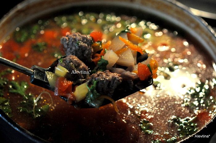  Cуп с фрикадельками из говядины  