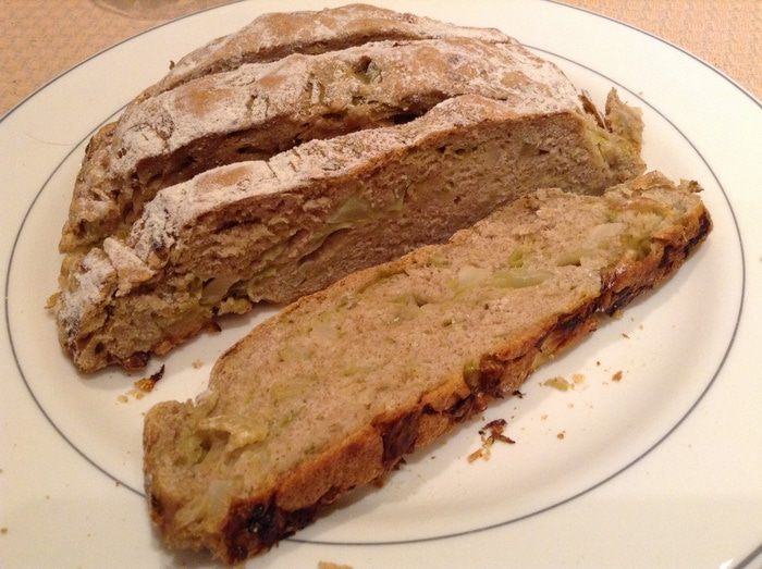 Капустный хлеб &amp;quot;Следы Фредди&amp;quot;