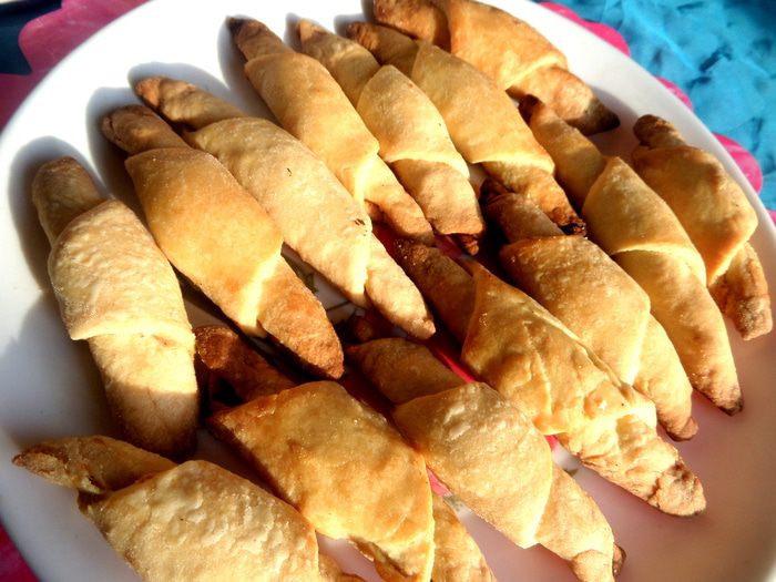 Рогалики с арахисовой пастой