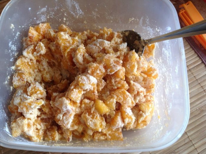 Запеканка творожная с абрикосами