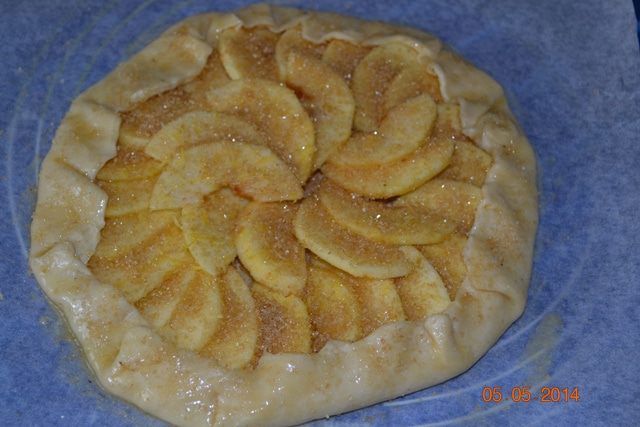  Галета с яблоками и малиной