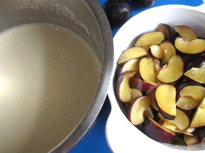 Флоньярд со сливами