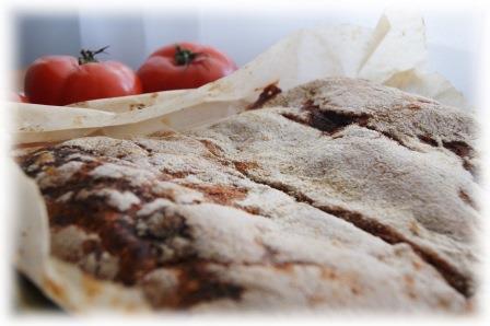 Итальянский пирог с томатами и сыром