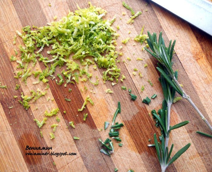 Конфеты с белым шоколадом, лаймом и розмарином