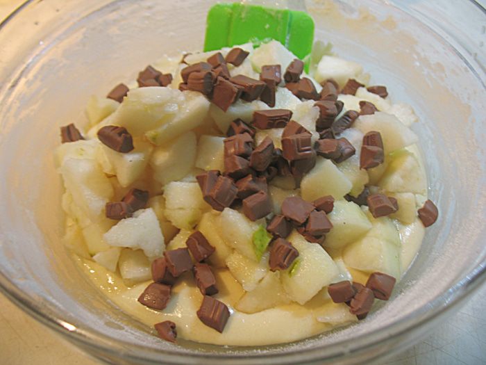 Грушевые кексы с шоколадом