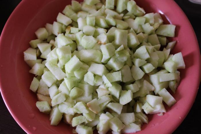 Мороженое со вкусом яблочного штруделя