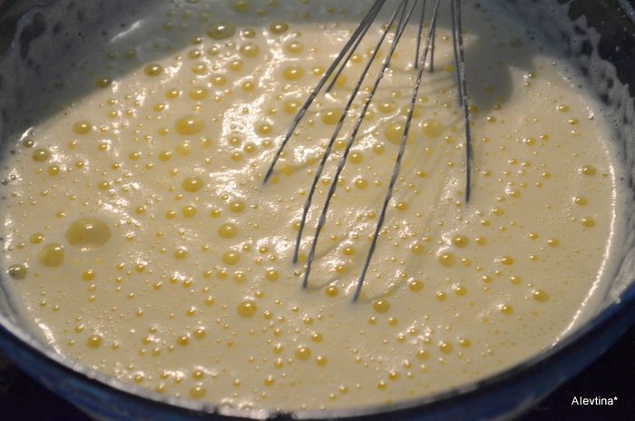 Рулет с голубикой