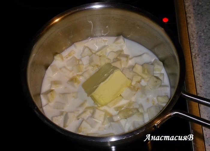 Бархатистый каштановый суп-пюре с сельдереем