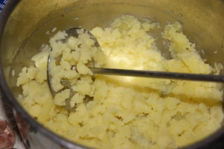 Осенний пирог с лисичками на картофельном тесте