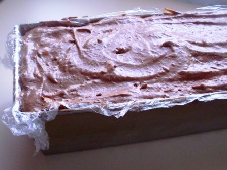 Шоколадный торт – мороженое с меренгами