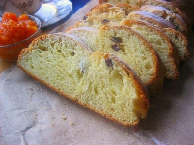 Финская плетенка с кардамоном (пулла)