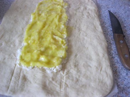 Пирог-косичка со сливочно-лимонной начинкой